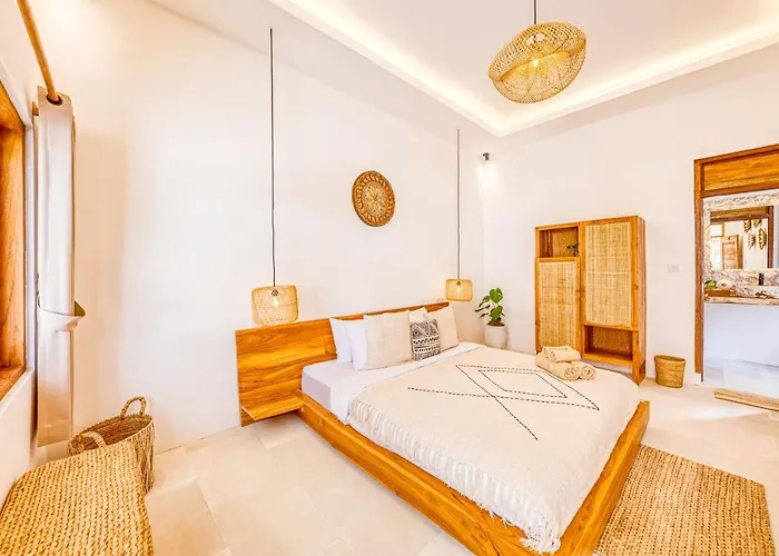 Dublin - Luxury 5 Bdr W Jacuzzi & Pool * Seminyak (Bali)