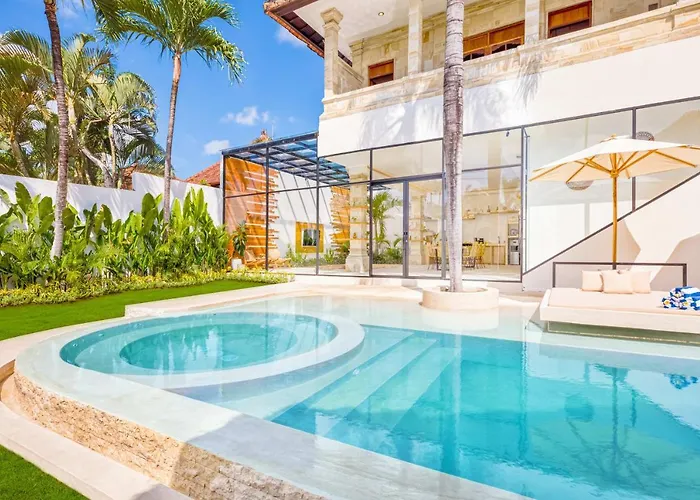 Dublin - Luxury 5 Bdr W Jacuzzi & Pool Villa Seminyak (Bali)