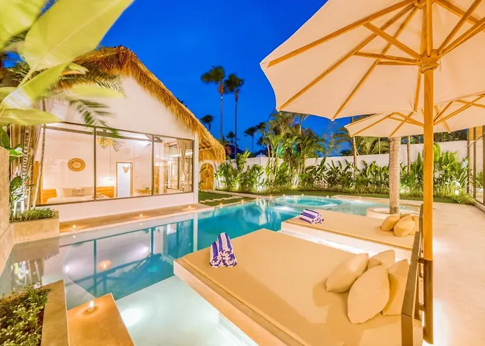 Dublin - Luxury 5 Bdr W Jacuzzi & Pool *