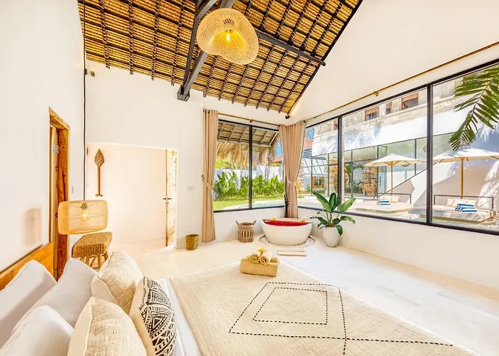 Dublin - Luxury 5 Bdr W Jacuzzi & Pool * Seminyak (Bali)